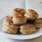 Mäkké Oškvarkové Pagáče: soft lard crackling biscuits